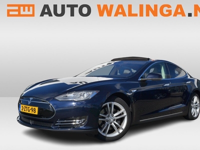 Tesla Model S 85 368PK BTW Auto FREE SUPERCHARGE (GRATIS OPLADEN) WEGENBELASTING VRIJ!! Panoramadak Schuifkanteldak Stoel met geheugen Camera achteruitrijcamera, elektrisch bedienbare achterklep, keyless entry, led dagrijverlichting €28.842,- Ex Btw