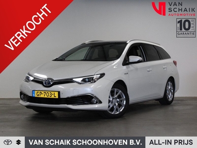 Toyota Auris Touring Sports 1.8 Hybrid Lease pro | Afneembare trekhaak | Volleder | Panodak | Parkeersensoren | Dealer onderhouden