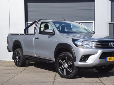 Toyota HiLux 2.4 D-4D Comfort NL AUTO, 7 JAAR GARANTIE!, TREKHAAK,LM VELGEN,ROLLBAR,BLUETOOTH