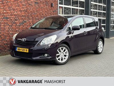 Toyota Verso 1.8 VVT-i Sol