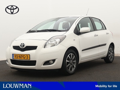 Toyota Yaris 1.3 VVTi Aspiration | Navigatie | Climate Control |