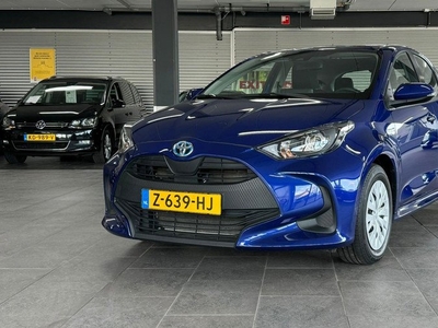 Toyota Yaris 1.5 Hybrid Active navigatie climate controle cruise controle elektrische pakket Apk 23-09-2025