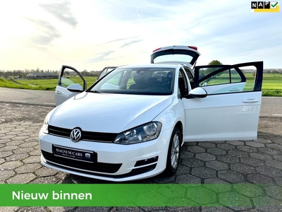 Volkswagen Golf 1.2 TSI NAP 5D 6Bak Grote Scherm & Navi Full Option