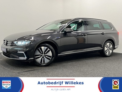 Volkswagen Passat 1.4 TSI PHEV GTE Business | NAVIGATIE | TREKHAAK | CRUISE CONTROL | PARKEERSENSOREN |