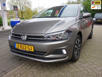 Volkswagen POLO 1.0 TSI Highline Camera / Parkeersensoren /