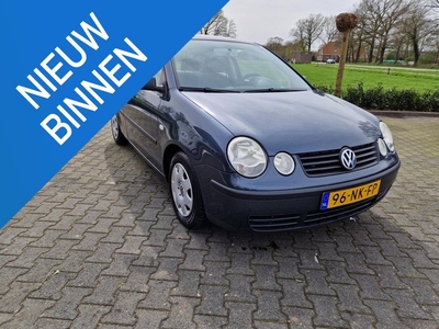 Volkswagen Polo 1.4-16V AIRCO