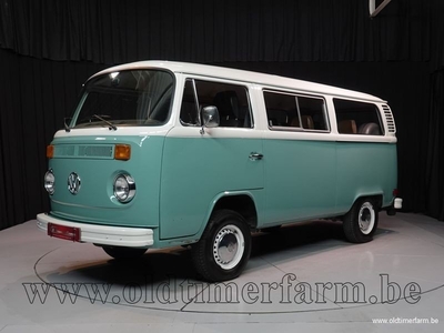 Volkswagen T2b '78 CH8268 *PUSAC*