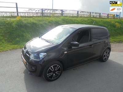 Volkswagen Up! Volkswagen up 1.0 benzine 5 deurs airco pdc navigatie