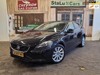 Volvo V40 1.6 D2 Summum/BOM VOL/CRUISE/LEDER/NAVI/N.A.P