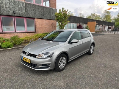 Volkswagen Golf 1.2 TSI Trendline Boekjes PDC Climatronic