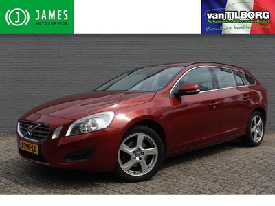 Volvo V60 1.6 T4 Momentum (bj 2011, automaat)