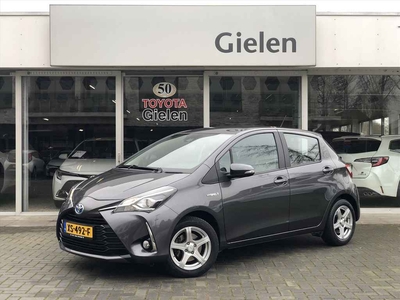 Toyota Yaris 1.5 Hybrid Aspiration Plus | Lichtmetalen velgen, Parkeercamera, Cruise control, Safety Sense, Bluetooth, Climate control