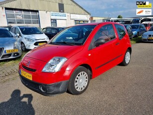 Citroen C2 1.1i Ligne Prestige Bj:2005 NAP!