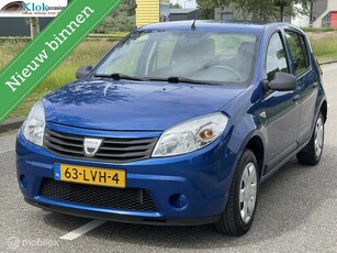 Dacia Sandero 1.2 Ambiance Airco trekhaak Nieuw APK NAP