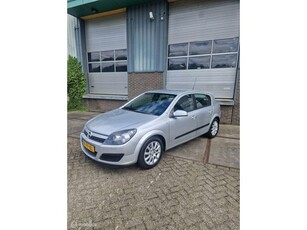 Opel Astra 1.6 Sport