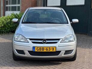 Opel Corsa 1.2-16V Essentia (bj 2005)