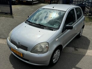 Toyota Yaris 1.3-16V VVT-i Sol (bj 2002, automaat)