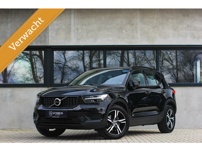 Volvo XC40 2.0 T4 R-Design Black Edition BLIS Camera Nappa