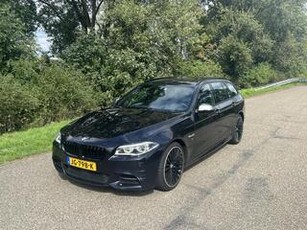 BMW 5-SERIE Touring M550xd