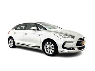 Citroën DS5 2.0 Hybrid4 Business Executive Aut. *PANO | TWO-TONE-VOLLEDER | MEMORY-PACK | NAVI-FULLMAP | XENON | KEYLESS | CAMERA | HEAD-UP | MASSAGE-SEAT | CRUISE | SPORT-SEATS | 17