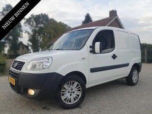 Fiat DOBLO Cargo 1.4i Benzine met Airco, Zijdeur en Opties !