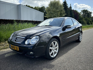 Mercedes-Benz C-Klasse Sportcoupé 200 CDI / AUTOMAAT / NAVI / CRUISE