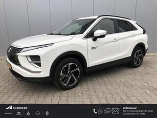 Mitsubishi ECLIPSE Cross 2.4 PHEV Intense / Apple Carplay & Android Auto / Adaptieve Cruise Control / Camera / Stoelverwarming / Trekhaak 1500kg trekgewicht /