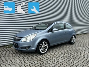 Opel Corsa 1.4 Cosmo Sport, Panodak, half leder, 17’, Airco