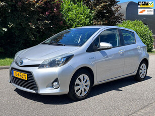 Toyota Yaris 1.5 Full Hybrid Aspiration Achteruit camera*Navigatie*Cruise*Clima*Nieuwe APK*Nette auto*