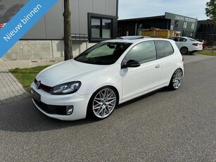 Volkswagen Golf 2.0 GTI/SCHUIFDAK/DYNADIO/CAMERA/PDC