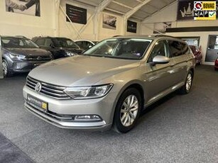 Volkswagen PASSAT Variant 1.4 TSI ACT Highline Business R Digital Dasch, Cruise/ Climate control Elect achterklep, Navi, Stoelmass