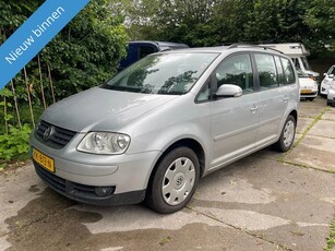 Volkswagen Touran 2.0 TDI Trendline (bj 2006)