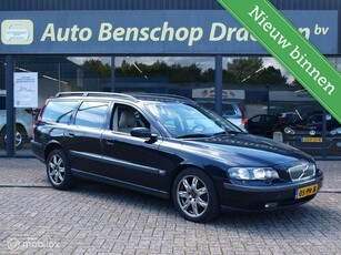 Volvo V70 2.4 D5 Aut Xenon Clima Cruise Stoelverw Apk 03.25