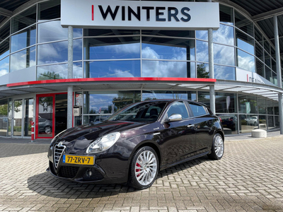 Alfa Romeo Giulietta 1.4 T Business Executive Sport Automaat Sportive ECC-AC DNA Cr.Control PDC Navi 18