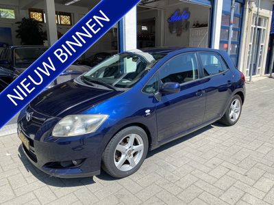 Toyota Auris 2.2 D-4D Luna Business NAVI/CLIMA/NAP