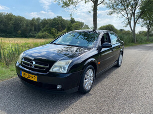 Opel Vectra 2.2-16V Elegance