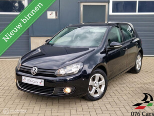 Volkswagen Golf 1.4 TSI 122 PK DSG Highline / 2e EIGENAAR / STOELVERWARMING / PDC /