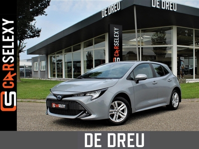 TOYOTA COROLLA 1.8 Hybrid Active | STOEL & STUUR VERWARMD | ADAPTIVE CRUISE