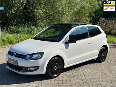 Volkswagen Polo 1.4-16V Highline *Pano/PDC/Cruise/Stoelverw*