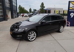 SKODA OCTAVIA Combi 1.0 TSI Business FULL LED, half leder, licht&tech pakket, trekhaak Lente aanbieding