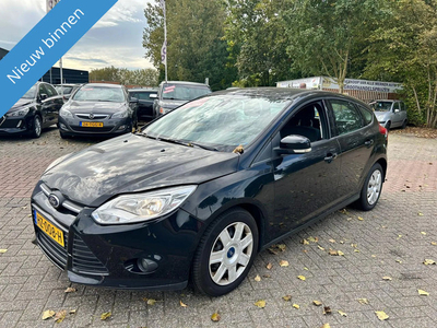 Ford Focus 1.6 TI-VCT Trend LET OP BAK PROBLEEM