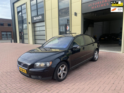 Volvo S40 2.4 Edition II / AIRCO / ELEC. PAKKET / NAP+Boekjes (Onderhouden)