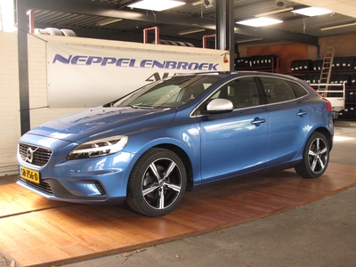 VOLVO V40 2.0 T4 Business Sport R design