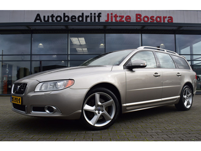 Volvo V70 3.2 238pk Automaat Momentum Xenon | Half Leder | ECC | 18 Inch LMV | Trekhaak | Volledig Onderhouden!!