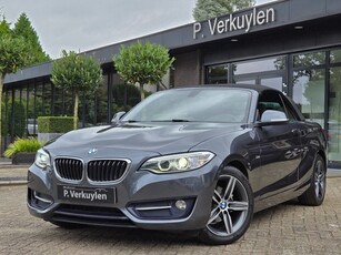 BMW 2-serie 218I Cabriolet SPORT I SPORTSTOELEN NAVIGATIE CLIMATE CONTRO