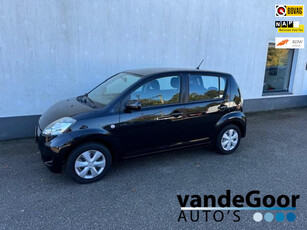 Daihatsu Sirion 2 1.0-12V Trend, '08, 125000 km, 5-drs, airco, kleine, zuinige auto !