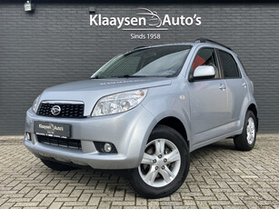 Daihatsu Terios 1.5 4WD Track AUT. | 1e eigenaar | dealer onderhouden | climate control | stoelverwarming | dakrailing | reservewiel | 55.000 KM