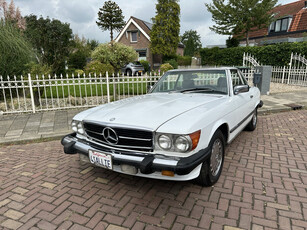 Mercedes-Benz SL-Klasse 560 SL