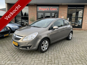 Opel Corsa 1.4-16V/Airco/Cruise Controle/