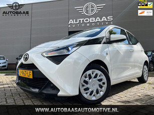 Toyota Aygo 1.0 VVT-i x-play AUTOMAAT |NL-AUTO |NAP |1EIG |NAVI |AIRCO |CAMERA |APPLE CARPLAY |BTW |